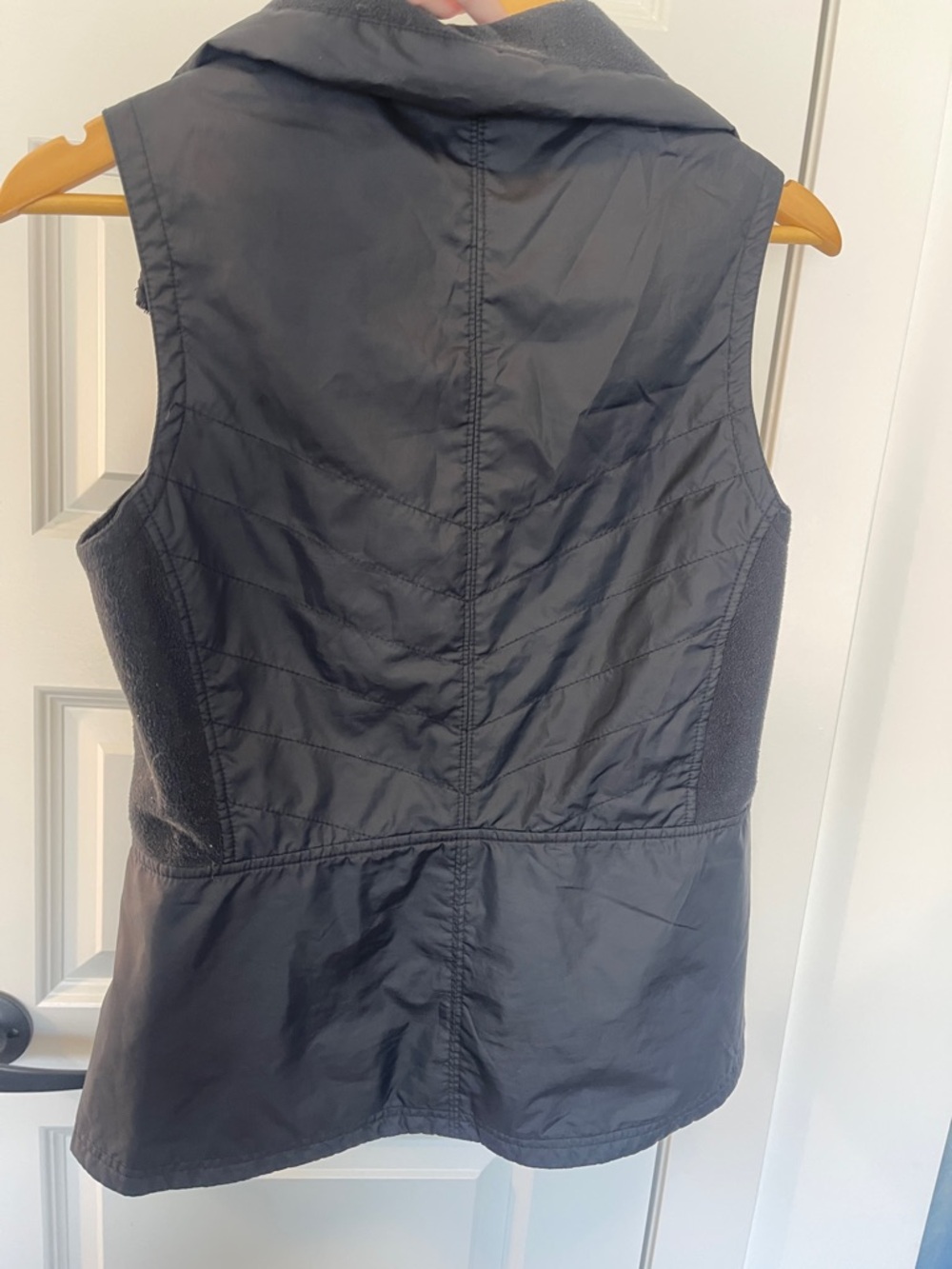 Columbia Vest - Picture 4 of 5